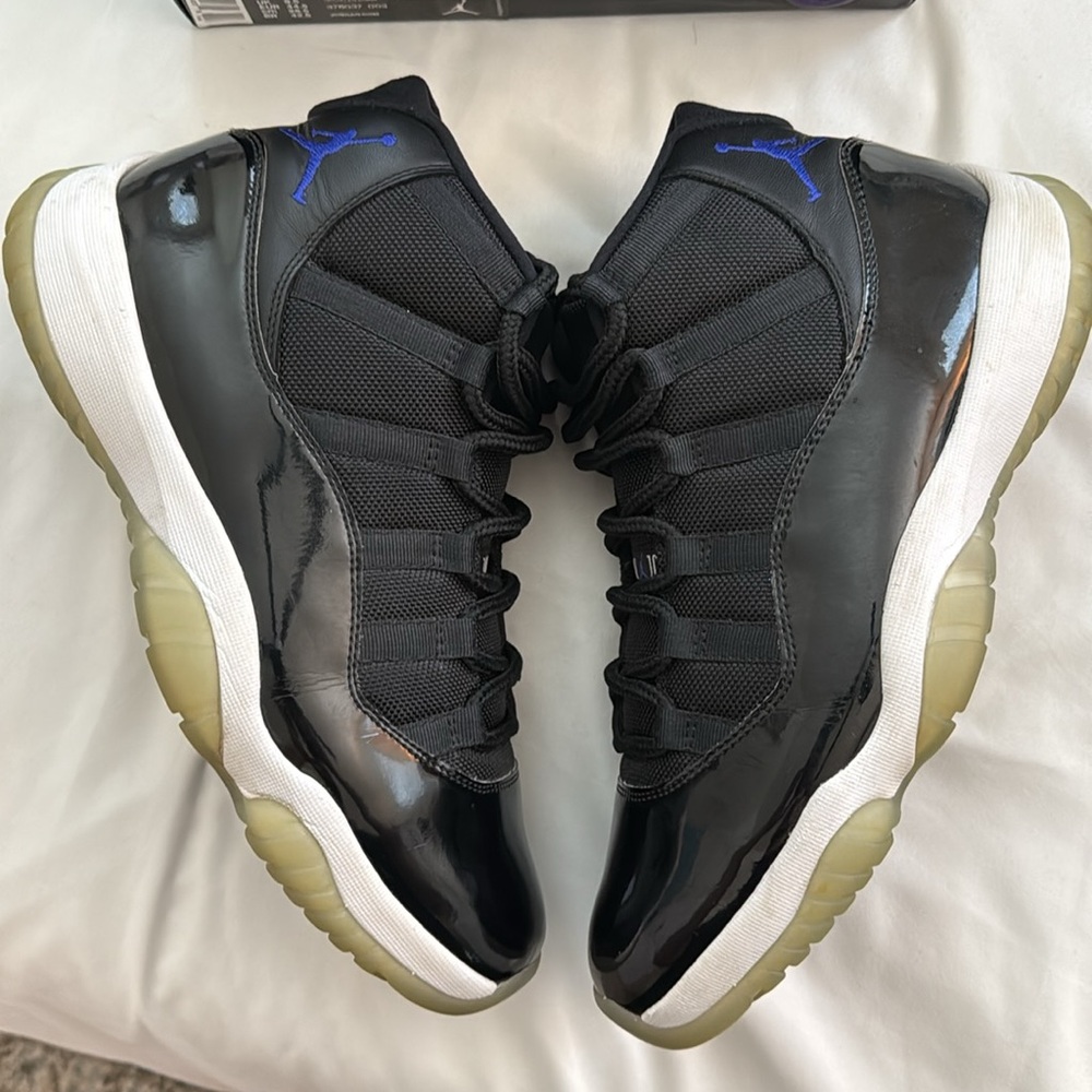 Air Jordan 11 Retro Spacejam
